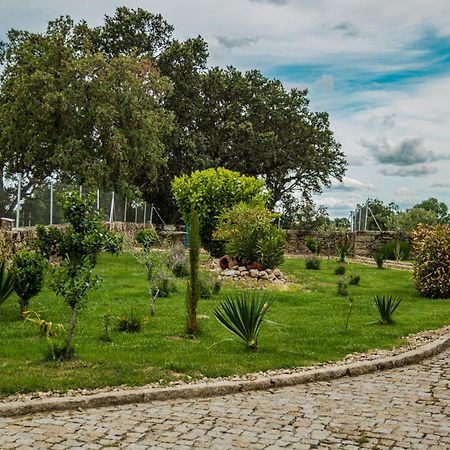 Casas Campo Cimo Da Quinta Hotell Miranda do Douro Eksteriør bilde